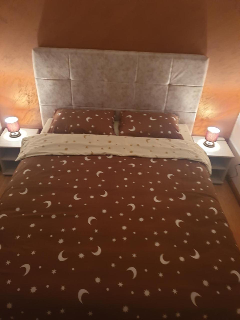 Apartman Kej Free Parking Kraljevo Exteriör bild